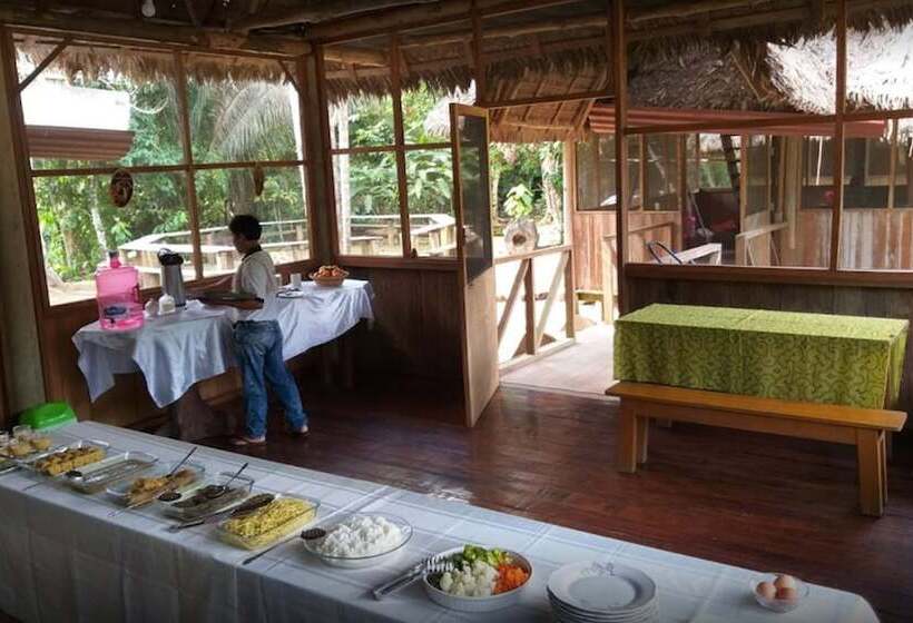 בית מלון כפרי Tres Chimbadas Lake Lodge