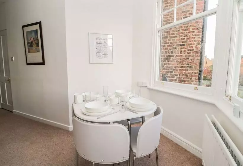 Lovatt House Apartment Tynemouth