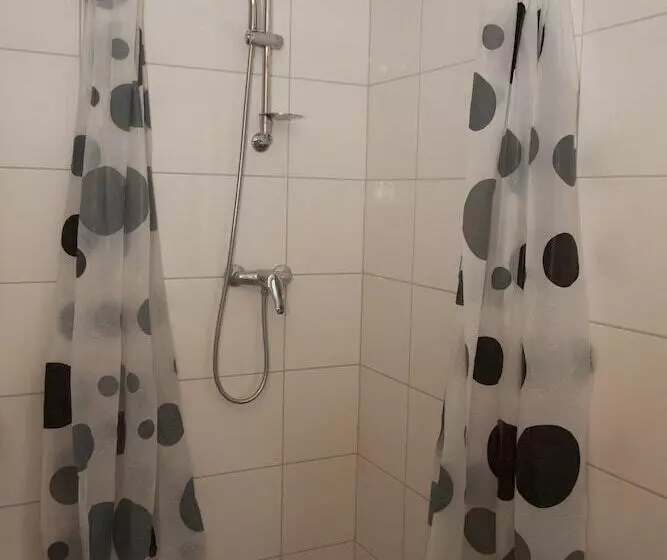 پانسیون Guest House čelan