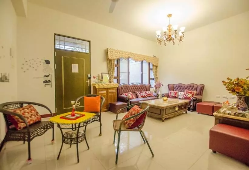 پانسیون He Yi B&b