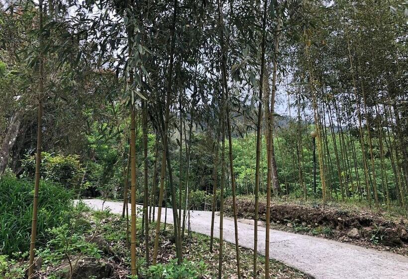 پانسیون Hemerocallis Country House