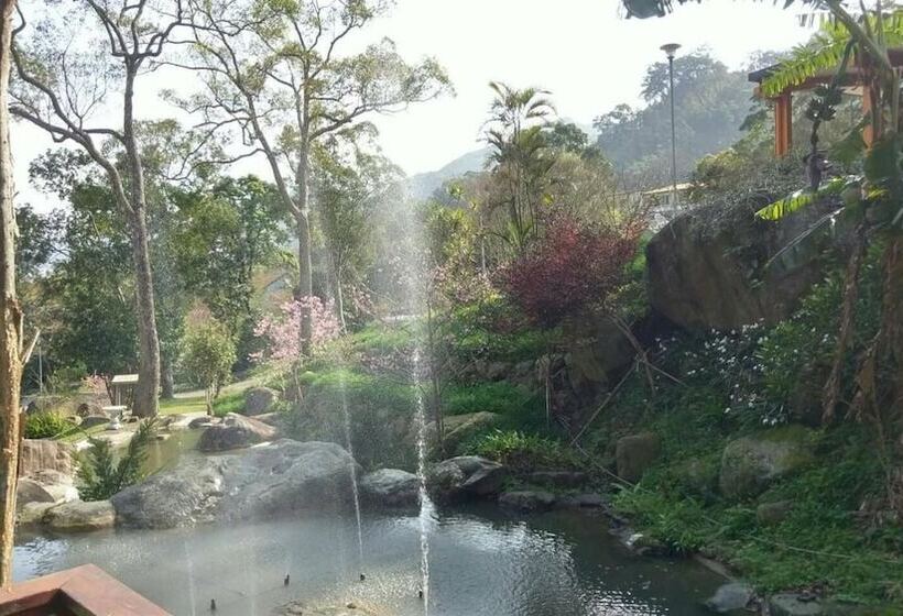 پانسیون Hemerocallis Country House