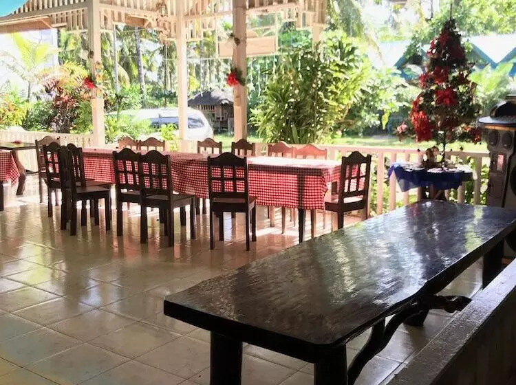 Majatalo Oasis Resthouse