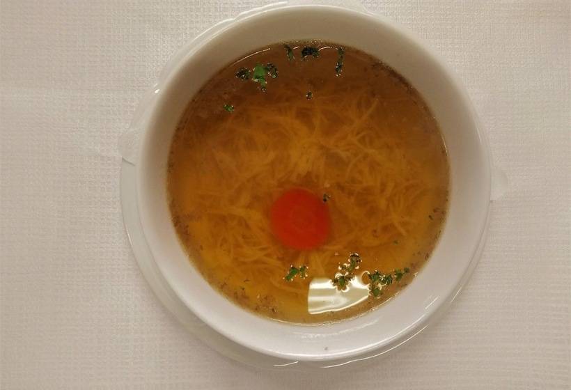 پانسیون Prenočišča Miklavčič