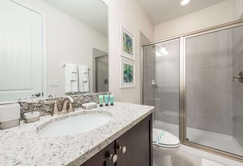 Villa In Encore Resort At Reunion 1998