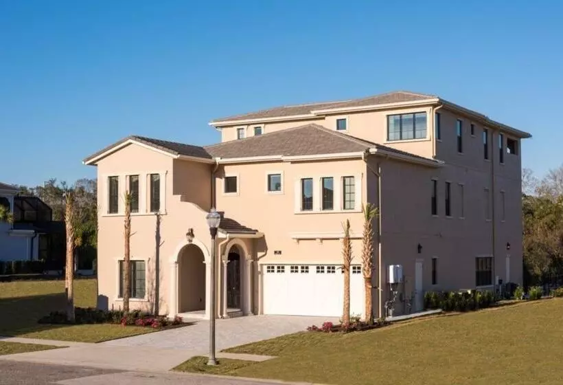 Villa In Reunion Resort 1373