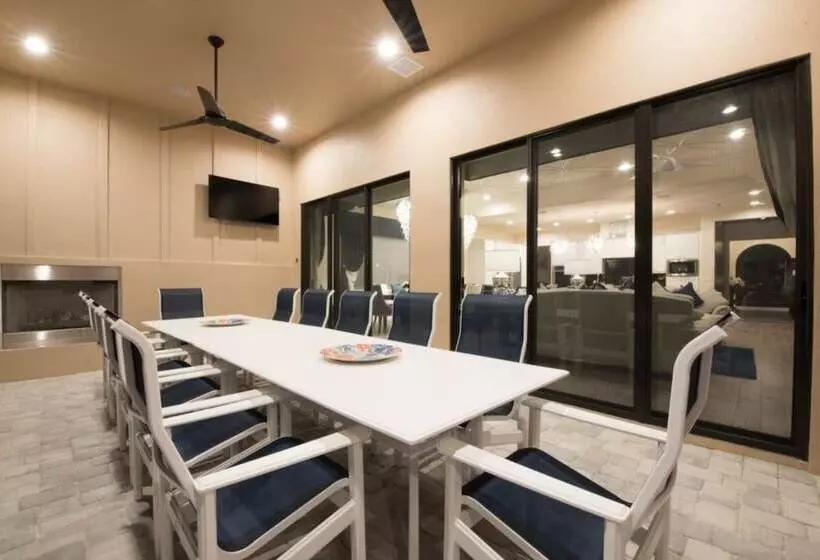 Villa In Reunion Resort 1373