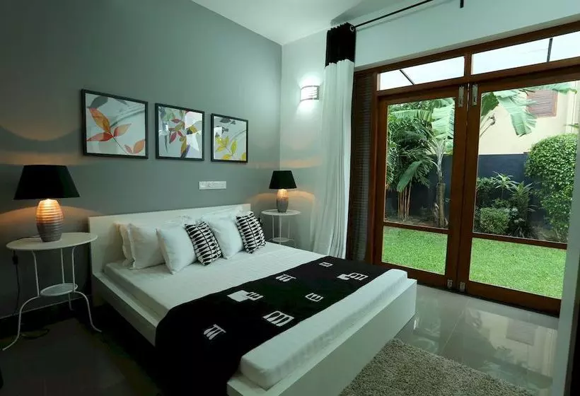 تختخواب و صبحانه Amali Residence