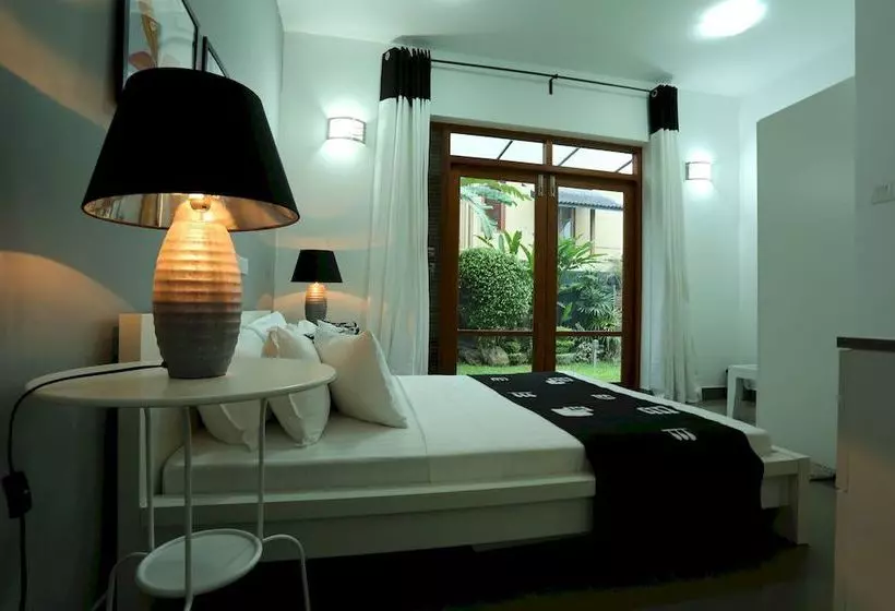 تختخواب و صبحانه Amali Residence