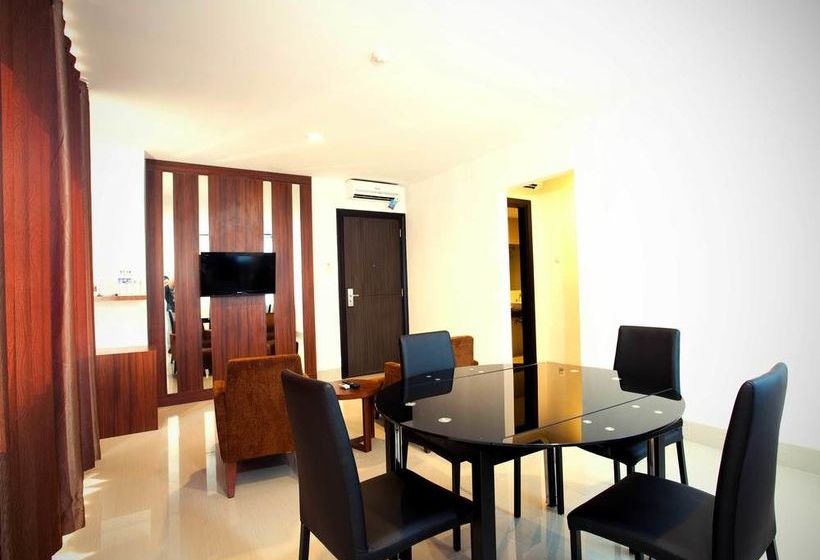 בית מלון כפרי Collection O 1279 Grand Celino Makassar