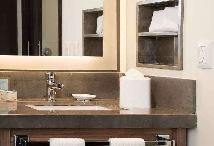 Hotelli Hampton Inn By Hilton Leon Guanajuato