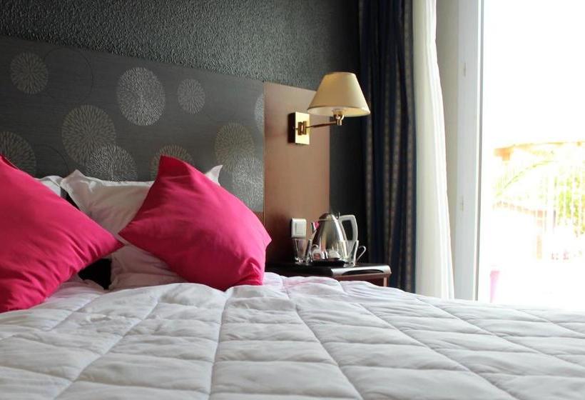 Отель Hôtel Mélaine