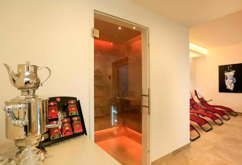 ホテル Landhaus Paradies