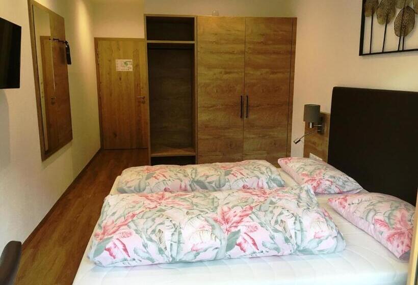 호텔 Landhaus Paradies