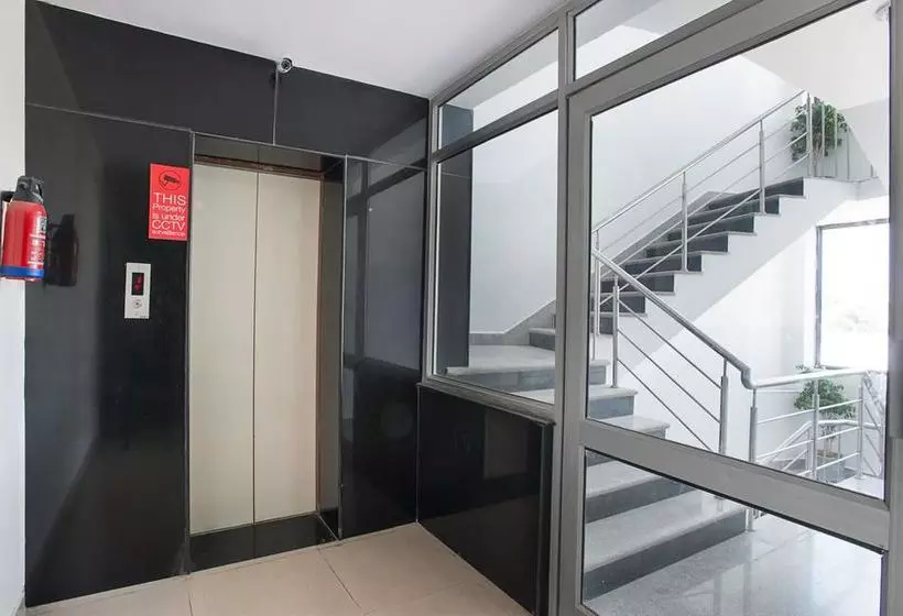 ホテル Oyo Premium Jaipur Airport