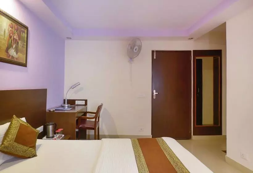 ホテル Oyo Premium Jaipur Airport