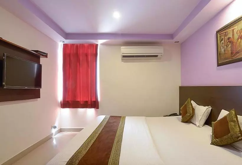 ホテル Oyo Premium Jaipur Airport