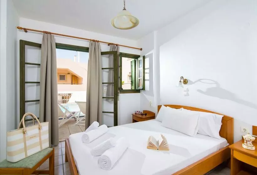 Otel Villa Elite By Checkin Adults Only