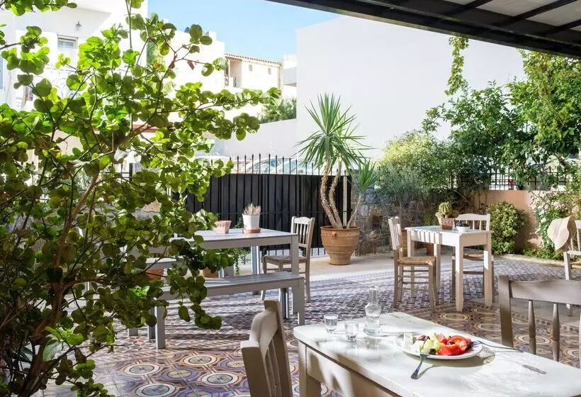 Otel Villa Elite By Checkin Adults Only