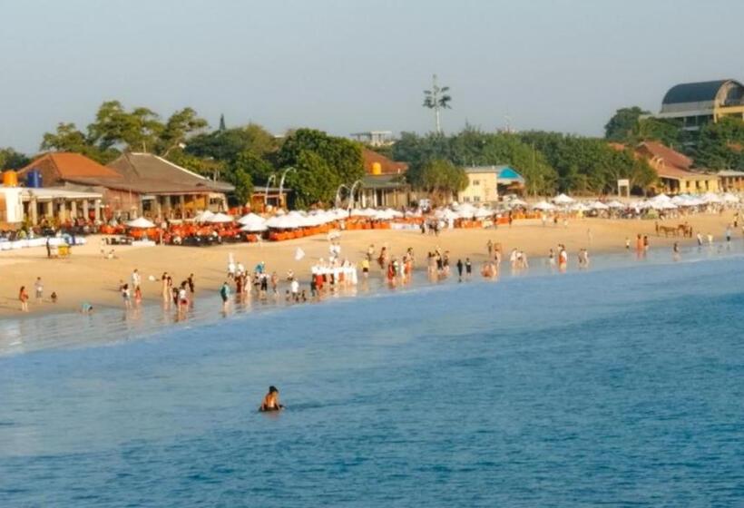 ホテル Villa Happy Jimbaran