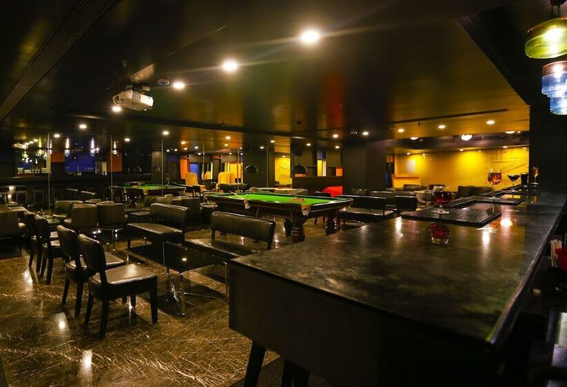 فندق Zone By The Park, Orr, Chennai