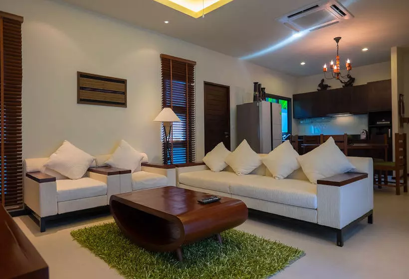 Saiyuan Estate By Tropiclook