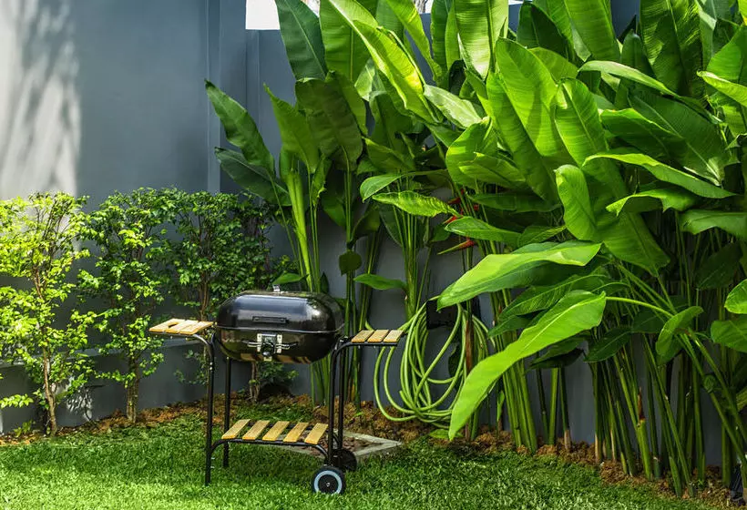 Saiyuan Estate By Tropiclook