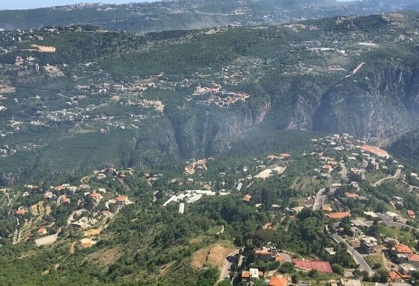 تختخواب و صبحانه Château Sainte Andrée