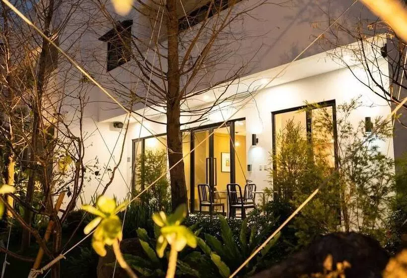 تختخواب و صبحانه Grace Garden Coffee Homestay