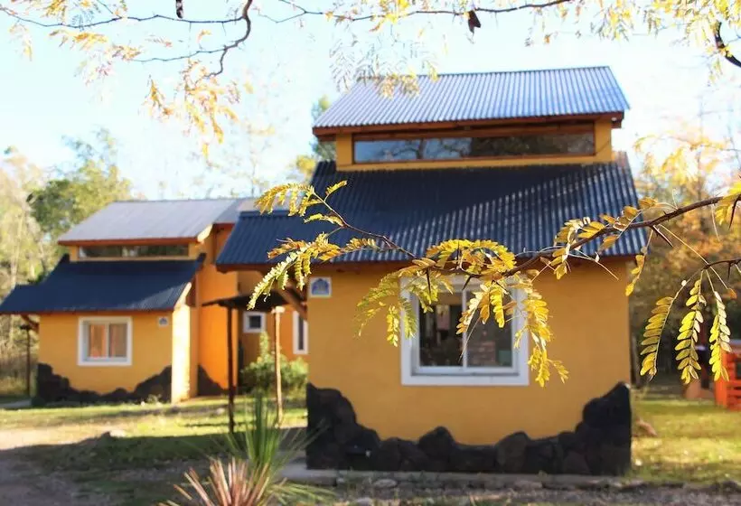 Aamiaismajoitus (B&B) Rancho Pampa Cabañas