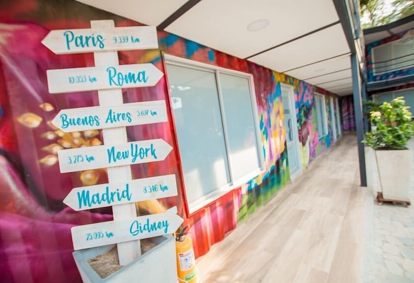 Casa Avelina Boutique Hostel