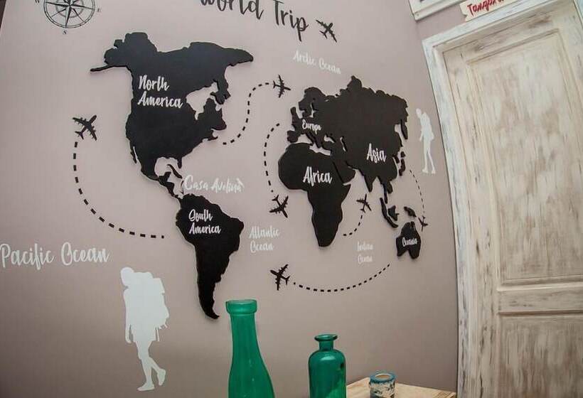 Casa Avelina Boutique Hostel