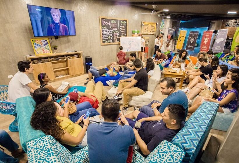 Casa Avelina Boutique Hostel