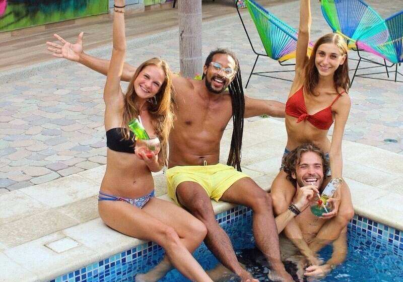 Casa Avelina Boutique Hostel