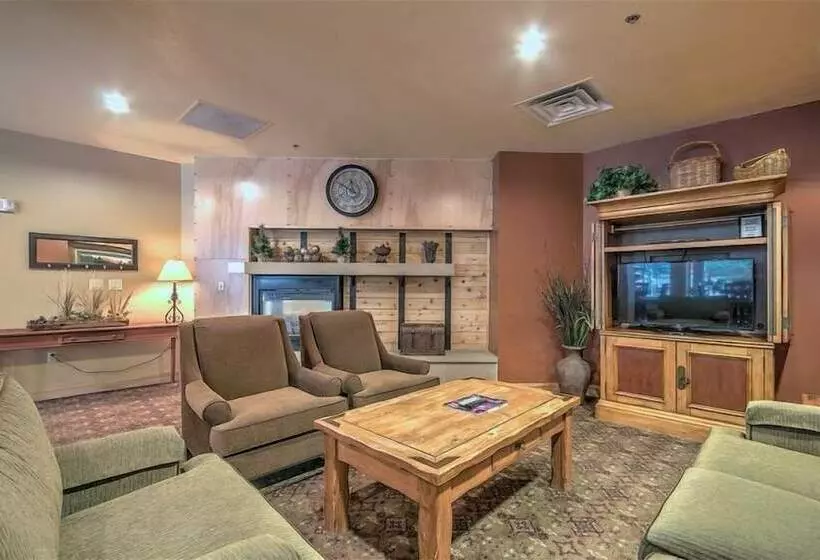 Hotelli Cozy And Quaint 1 Bedroom Condo In The Heart Of River Run Village