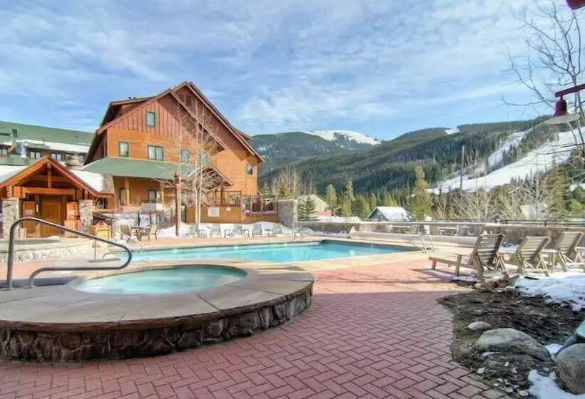 Hotelli Cozy And Quaint 1 Bedroom Condo In The Heart Of River Run Village