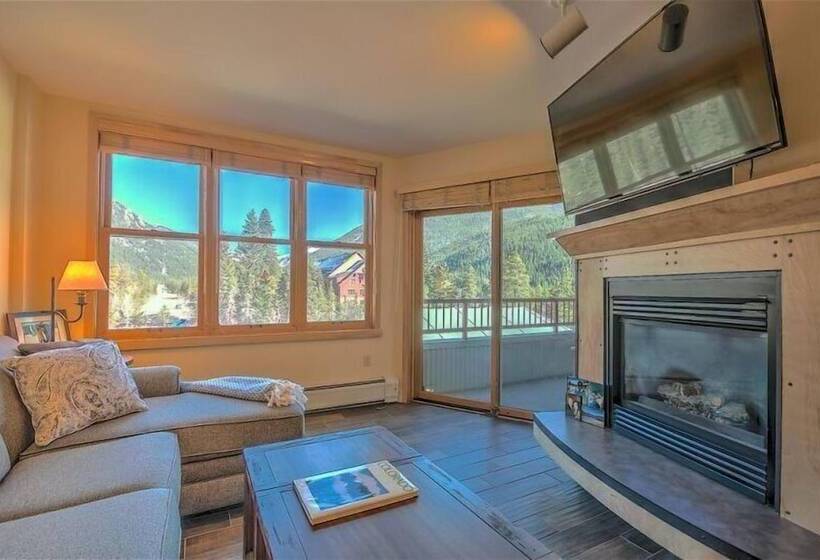 호텔 Cozy And Quaint 1 Bedroom Condo In The Heart Of River Run Village