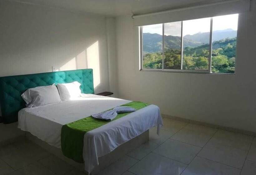 Otel Alojamiento San Pedro In