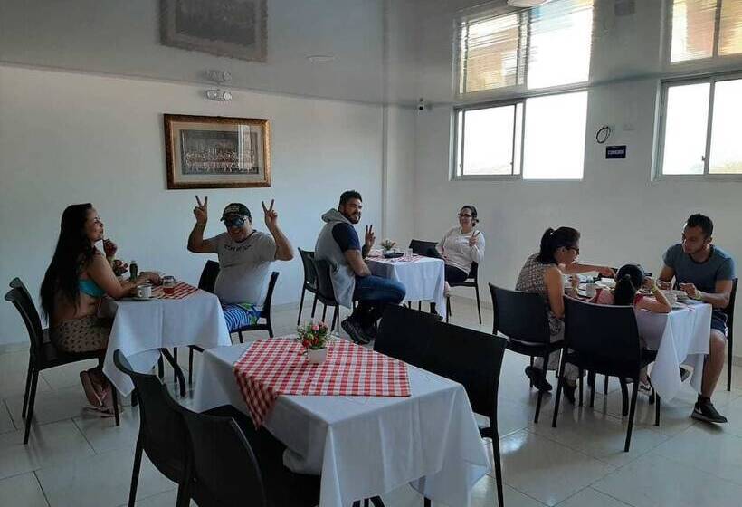 Otel Alojamiento San Pedro In