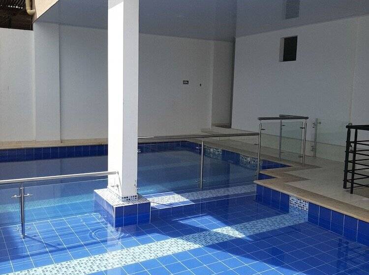 Otel Alojamiento San Pedro In