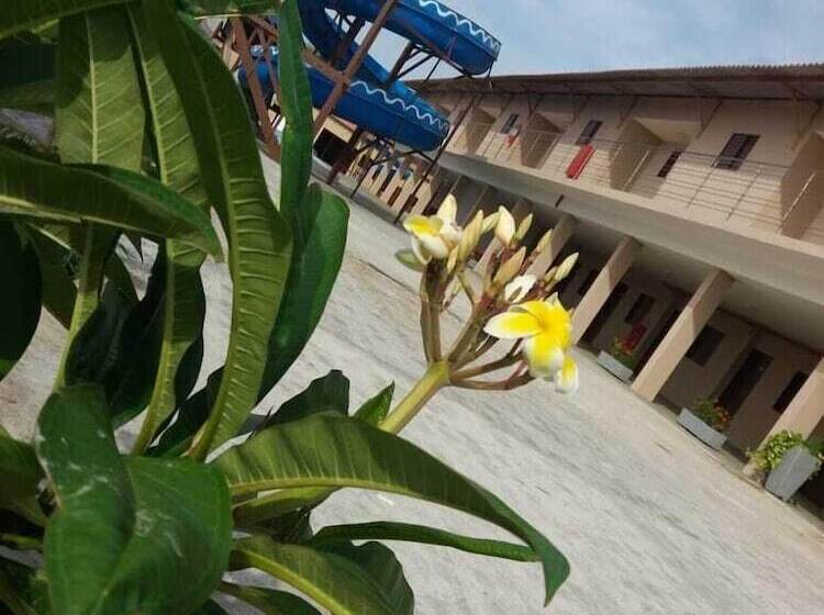 Отель Atlantic Mar Park