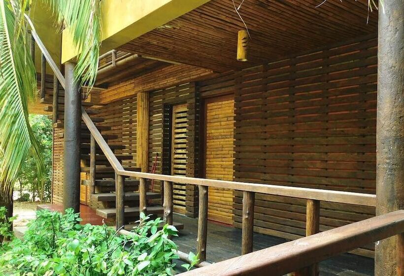 בית מלון כפרי Ecohouse