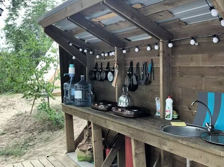 ホテル Glamping Vezzika