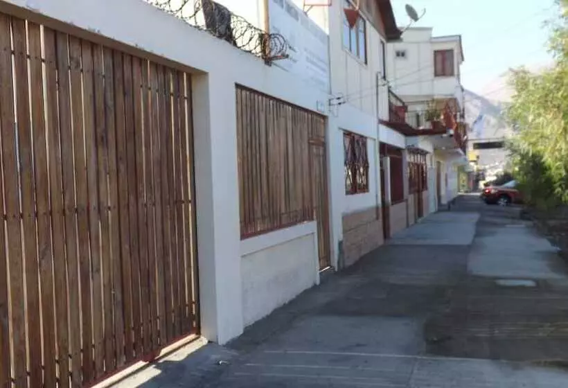 ホテル Puerto Caliche