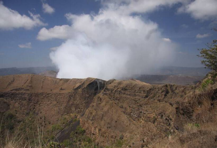 هتل San Simian Lodge