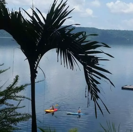 هتل San Simian Lodge