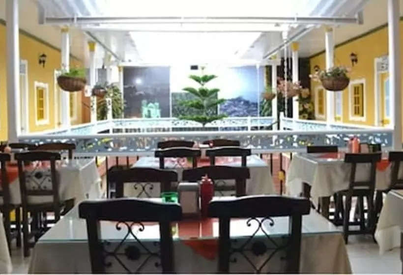 Hotelli Sueño Dorado