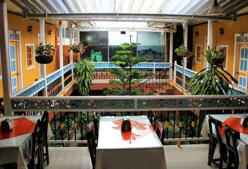 Hotelli Sueño Dorado