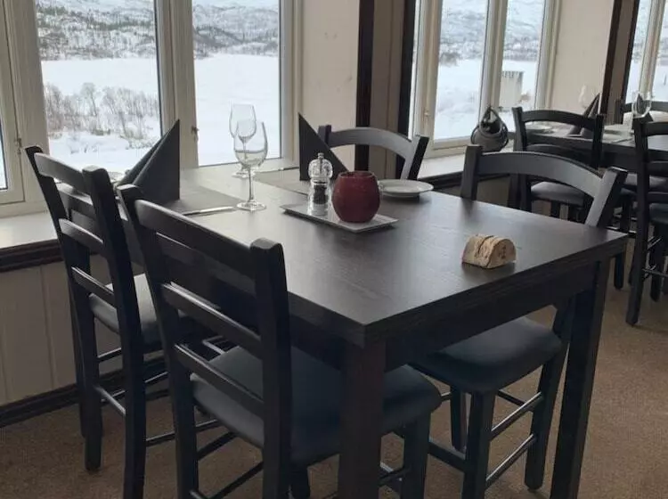 ホテル Vågslidtun