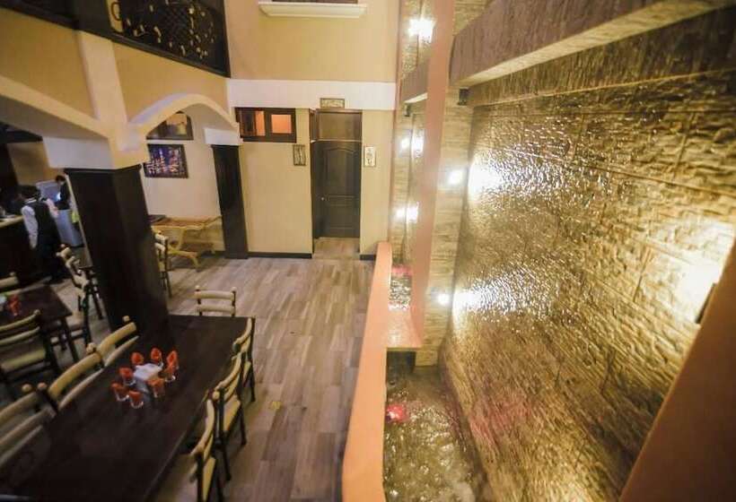 هتل Y Restaurante Manhattan